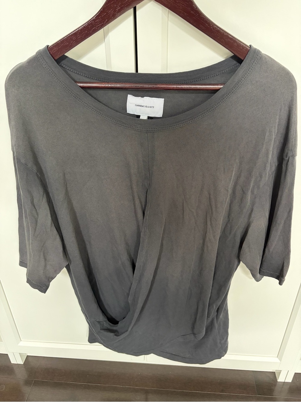 Frame  Draped Front Women’s Top — Gray
